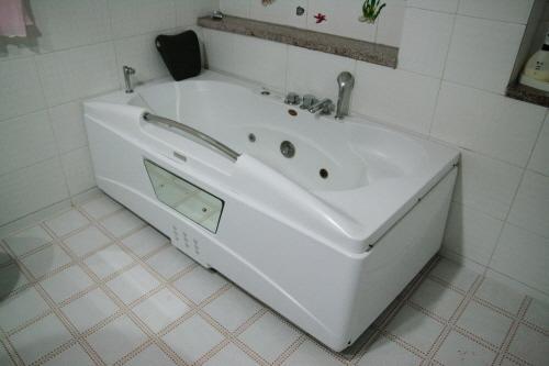 Movie Motel Jinju Quarto foto